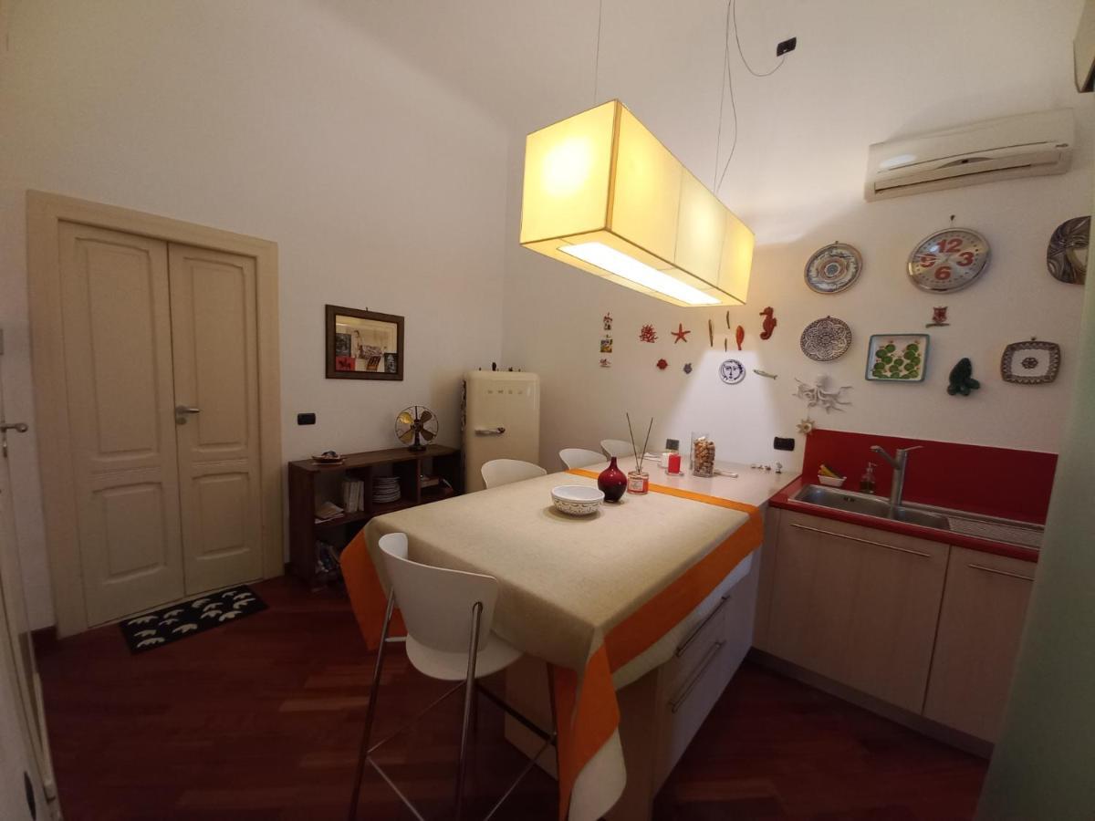 Interno10 Daire Bari Dış mekan fotoğraf